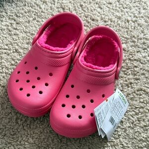 CROCS Kids Bright Pink Slippers